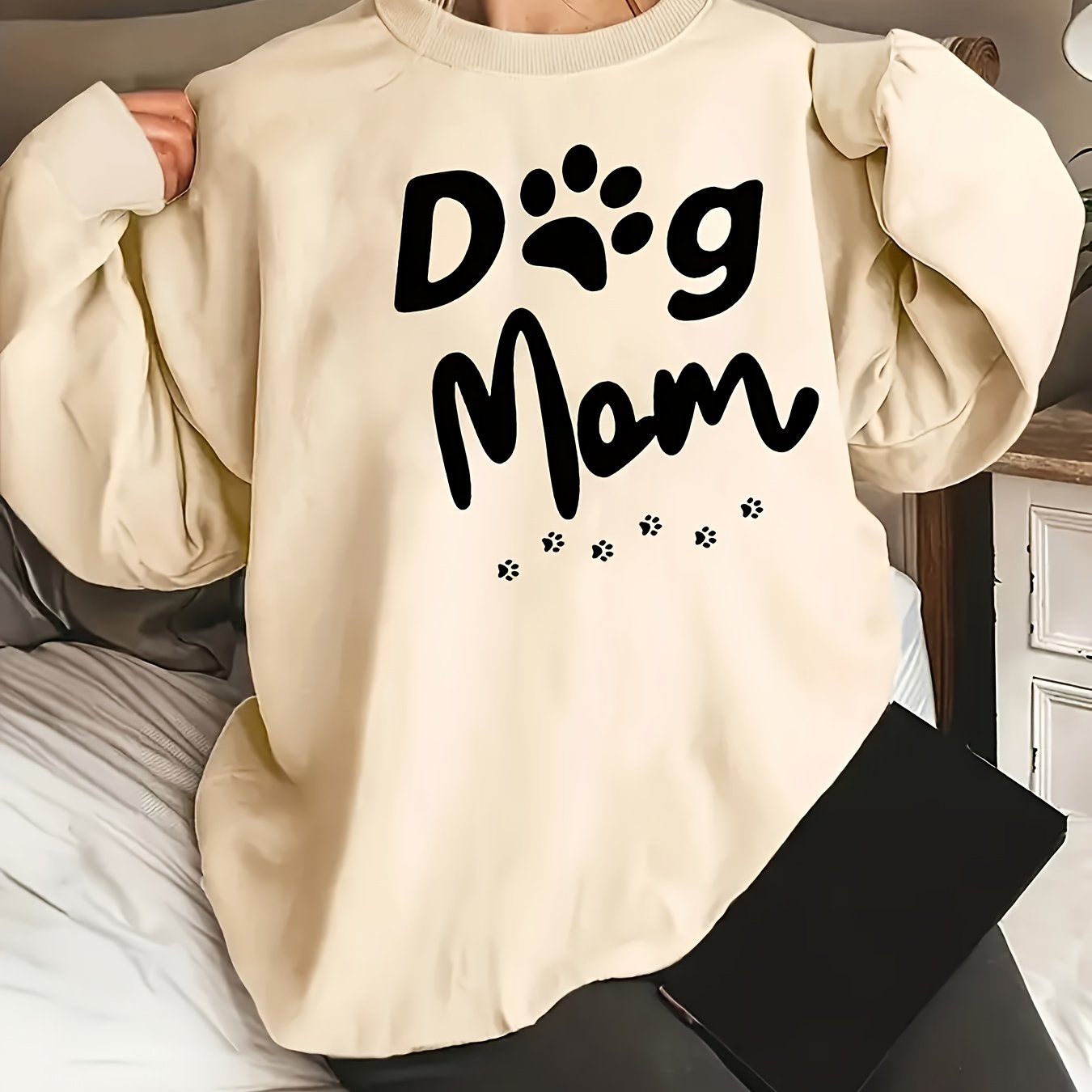 Cozy "Dog Mom" Women's Crew Neck Sweatshirt