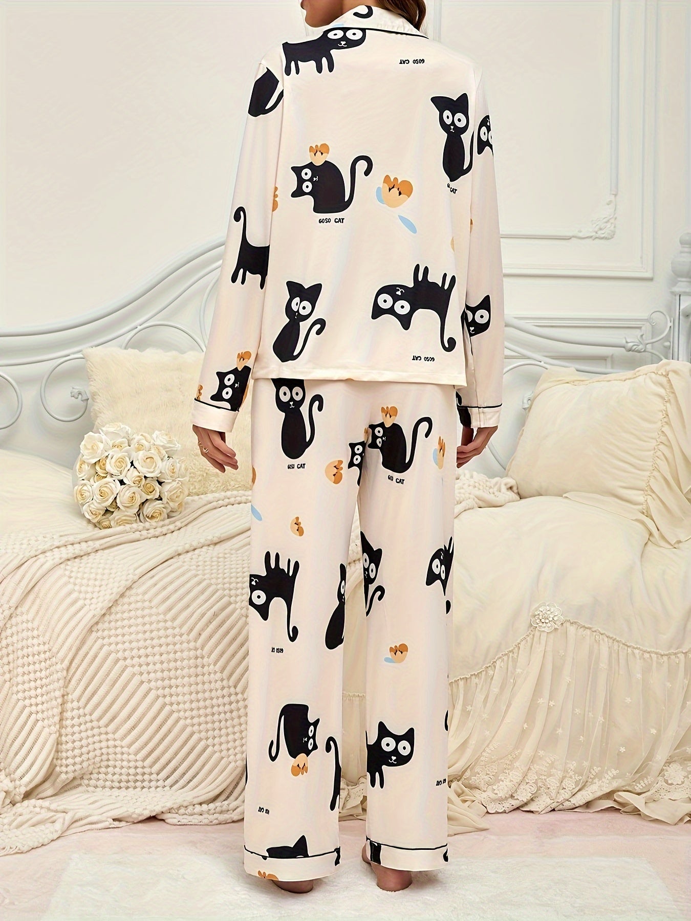 Cozy Women's Pajama Set with Cute Cat Print – Perfect for Fall & Winter