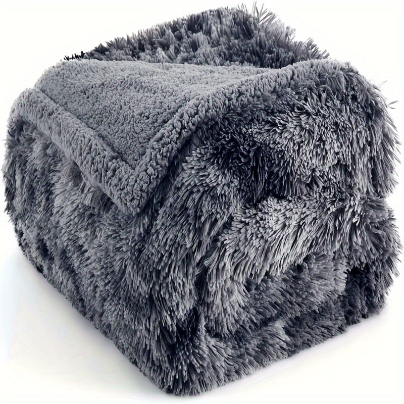 Luxurious Plush Sherpa Pet Blanket – Water-Resistant, Thickened Dog Mat for Kennel & Sofa Protection