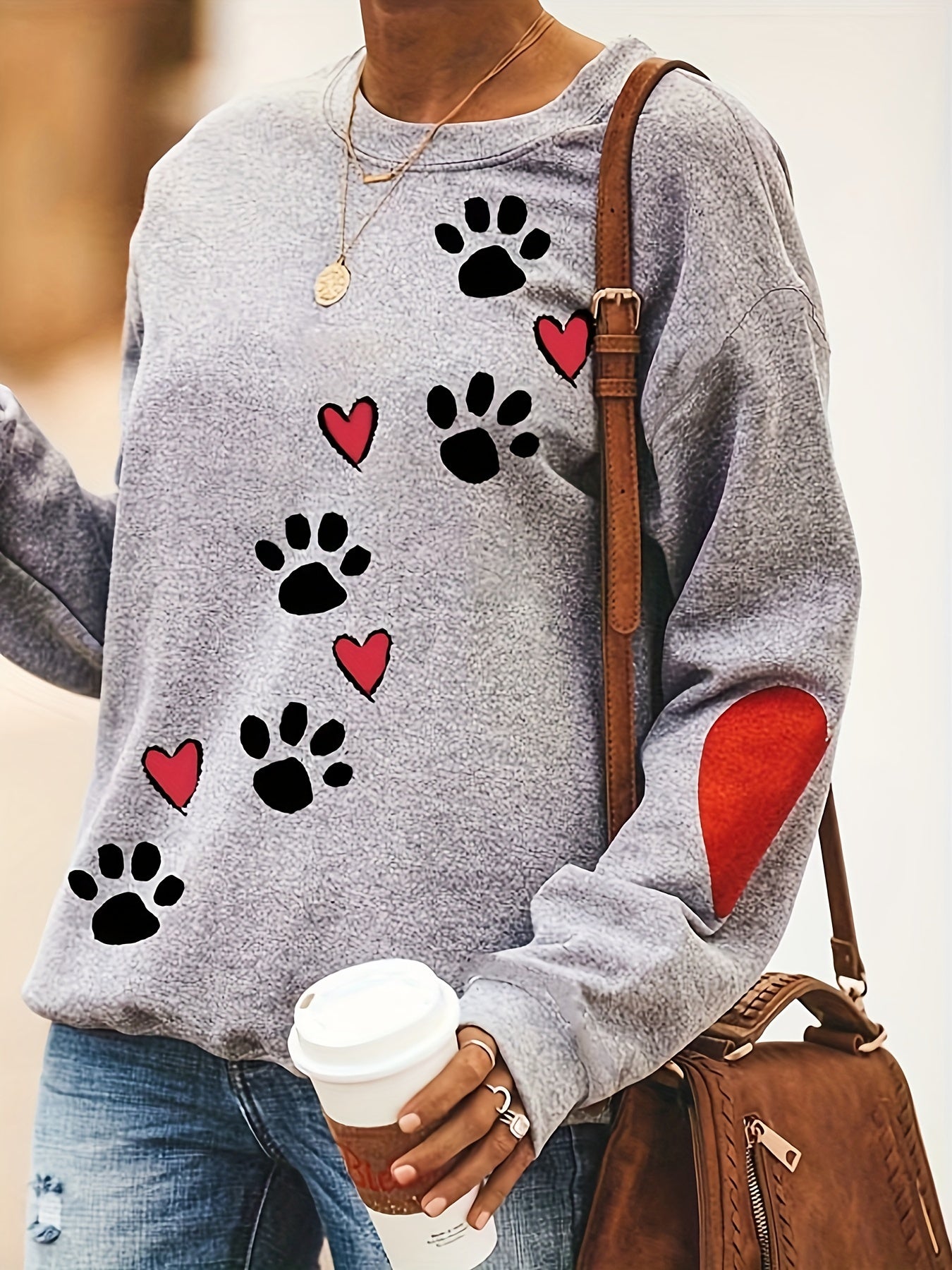 Plus Size Women's Cozy Paw & Heart Print Casual Sweatshirt – Perfect for Autumn & Winter