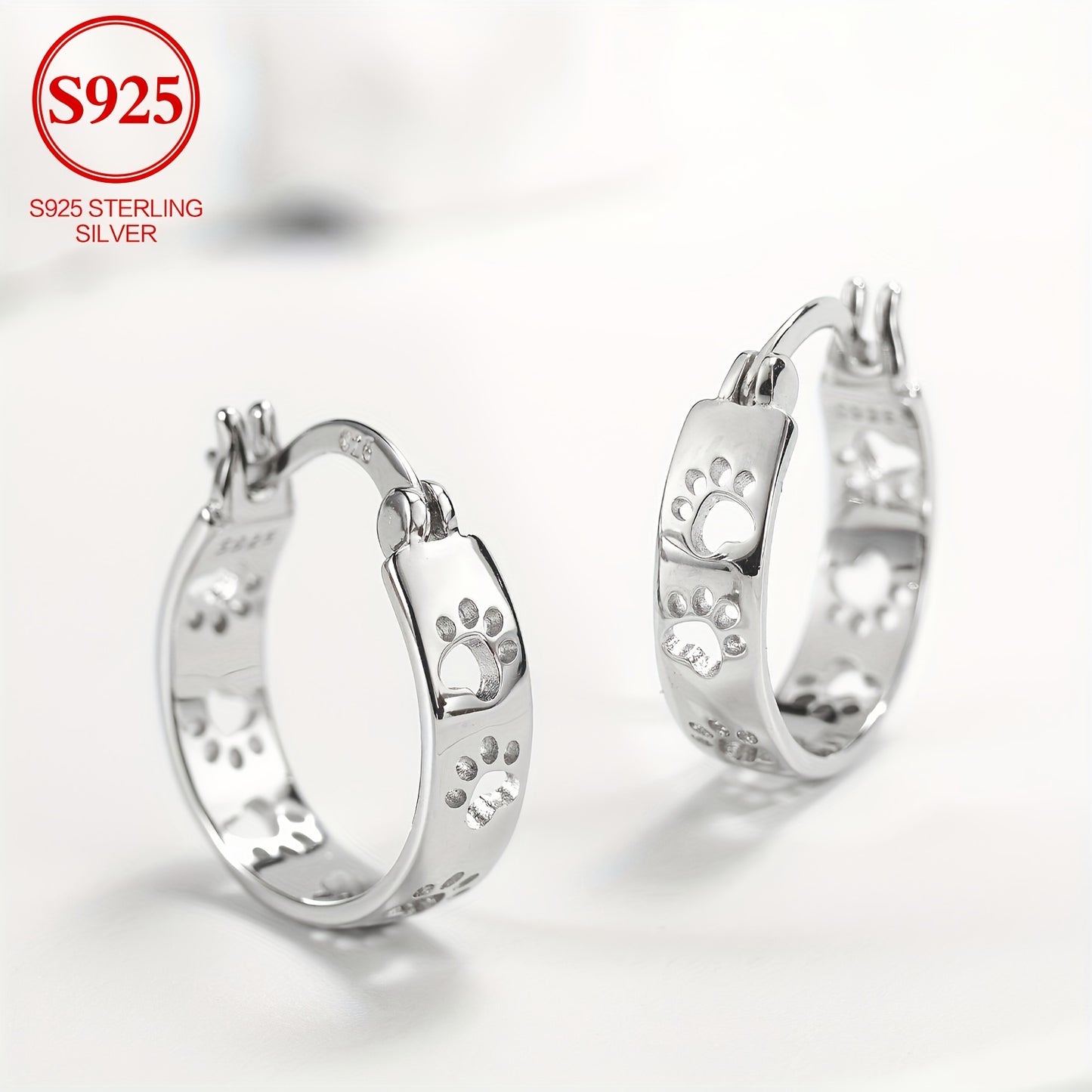 925 Sterling Silver Paw Print Hoop Earrings – Simple & Elegant Vacation Style