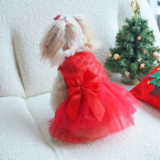 Designed for small to medium-sized dogs and cats, this elegant pet dress is perfect for Christmas parties, photoshoots, or any festive gathering