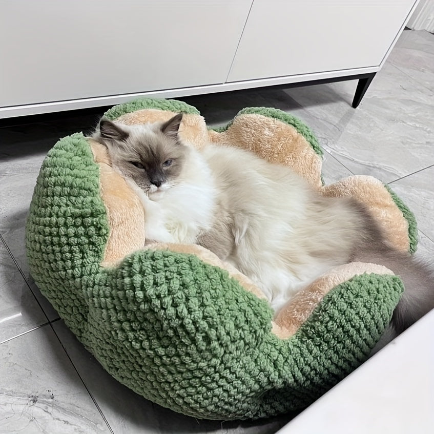 Petal-Shaped Cat Bed – Soft Plush Round Pet Basket for Cats and Small Dogs