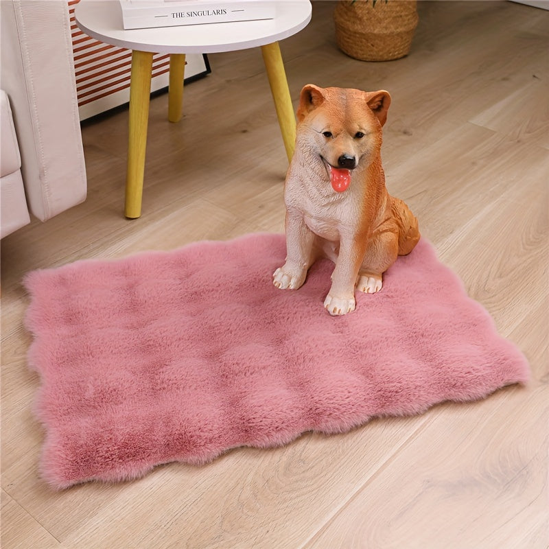 Luxurious Faux Rabbit Fur Pet Mat: Winter Comfort for Your Furry Friend