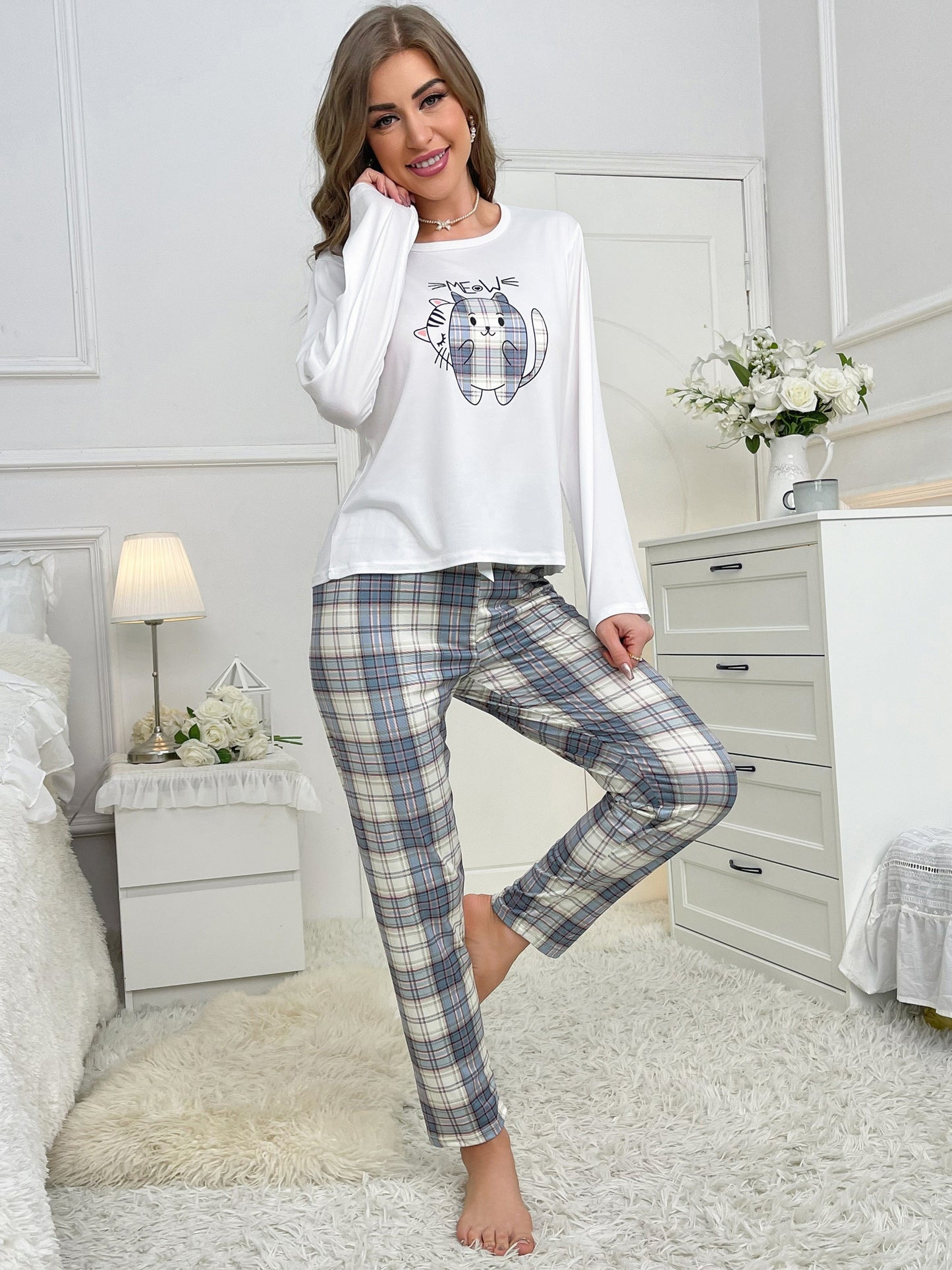 Cozy & Cute Cartoon Cat Plaid Pajama Set for Women